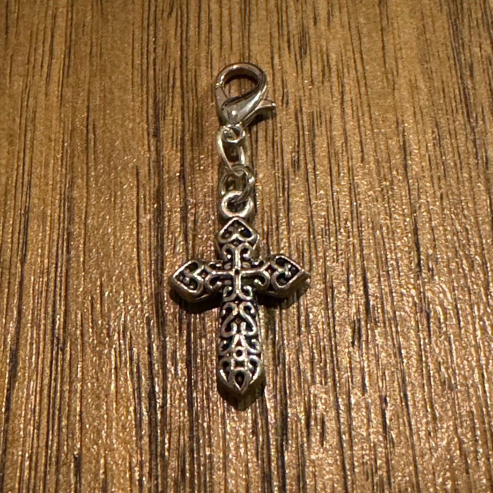 Cross Charm! - Picture 2 of 2